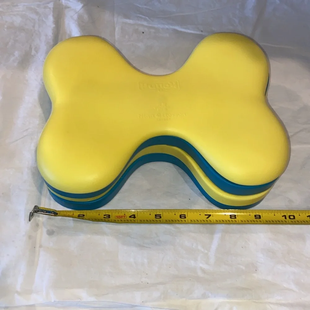 Outward Hound pet treat feeder learning toy